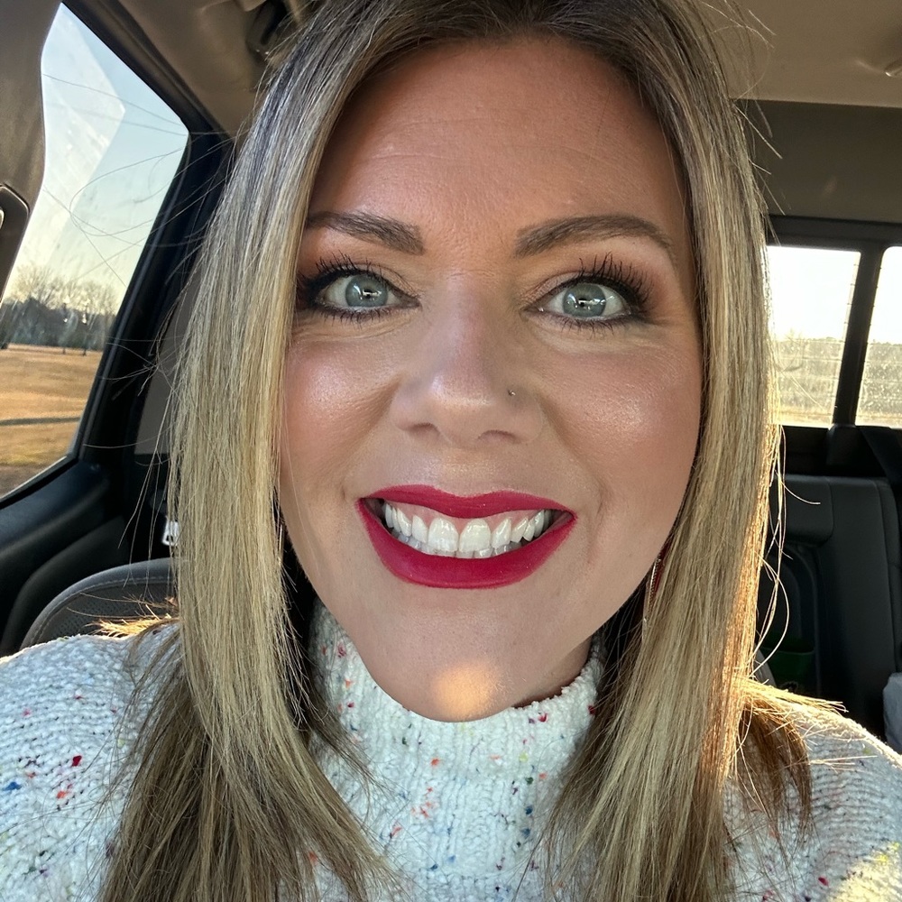 Meet your Posher, Ashlee